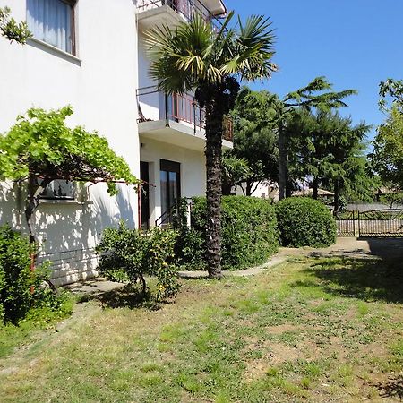Apartment Zlata Vrcevan Medulin Exterior photo